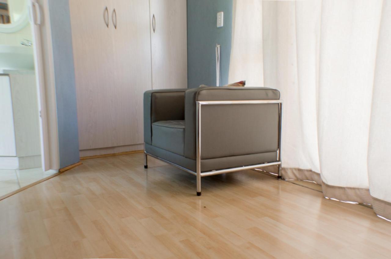 Seroloana Guest House Рустенбург Екстериор снимка