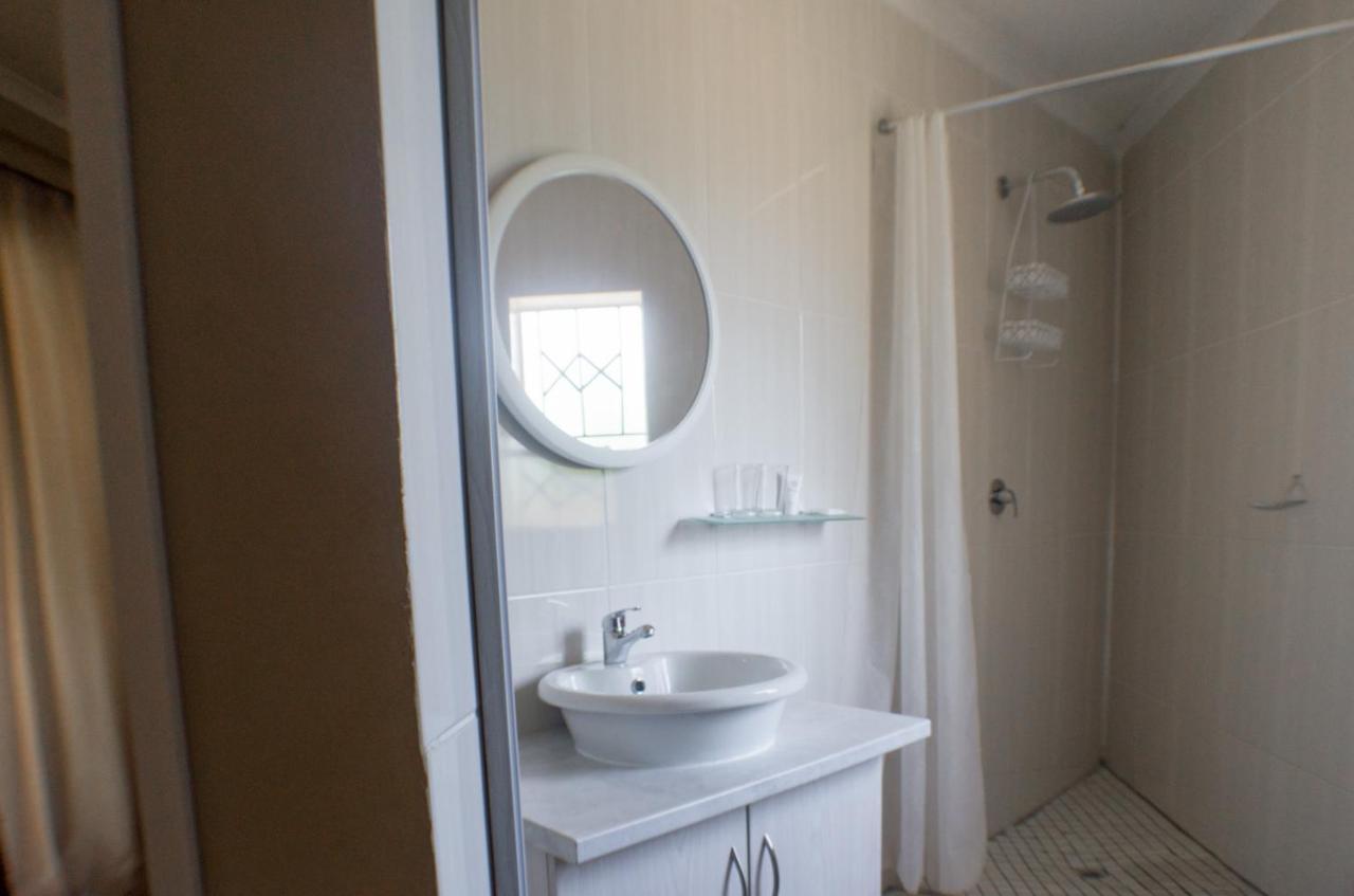 Seroloana Guest House Рустенбург Екстериор снимка
