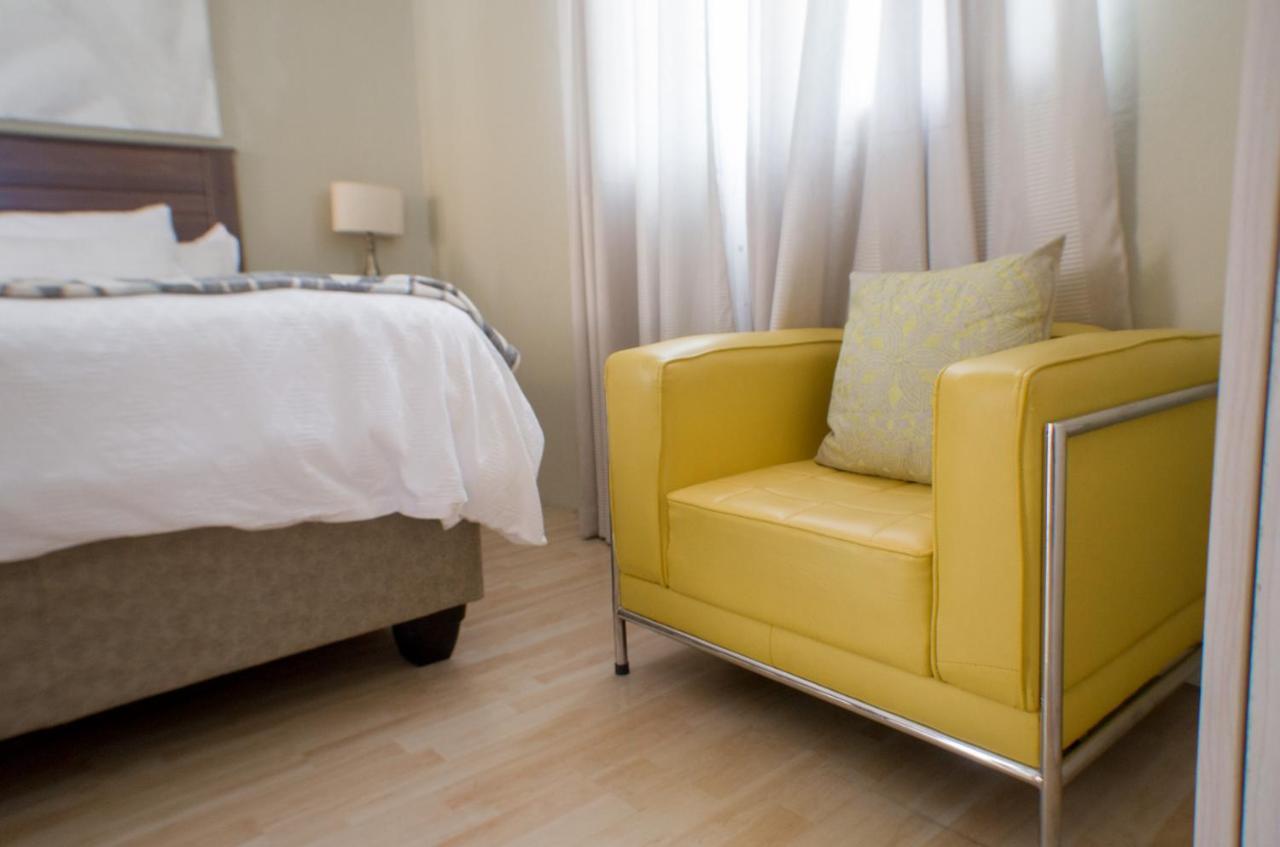 Seroloana Guest House Рустенбург Екстериор снимка